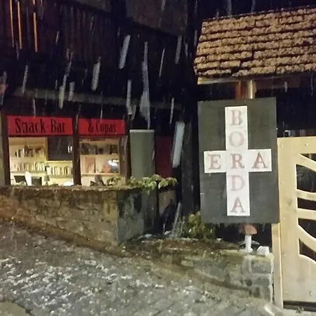 Era Borda Hotel Gausac