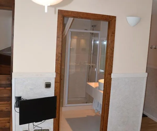 Era Borda 2* Gausac